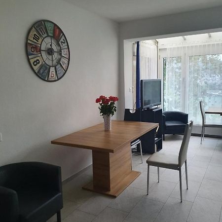 Viktoria Budget Hostel Цюрих Экстерьер фото