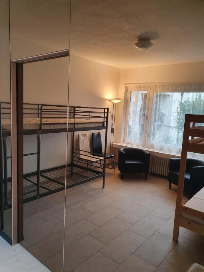 Viktoria Budget Hostel Цюрих Экстерьер фото