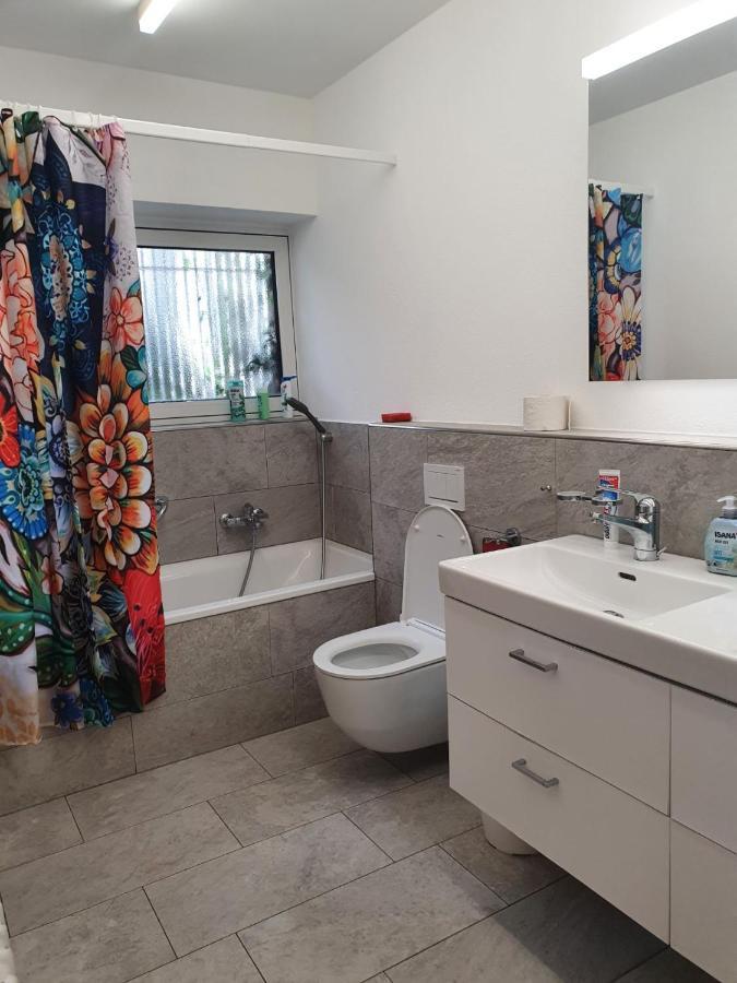 Viktoria Budget Hostel Цюрих Экстерьер фото