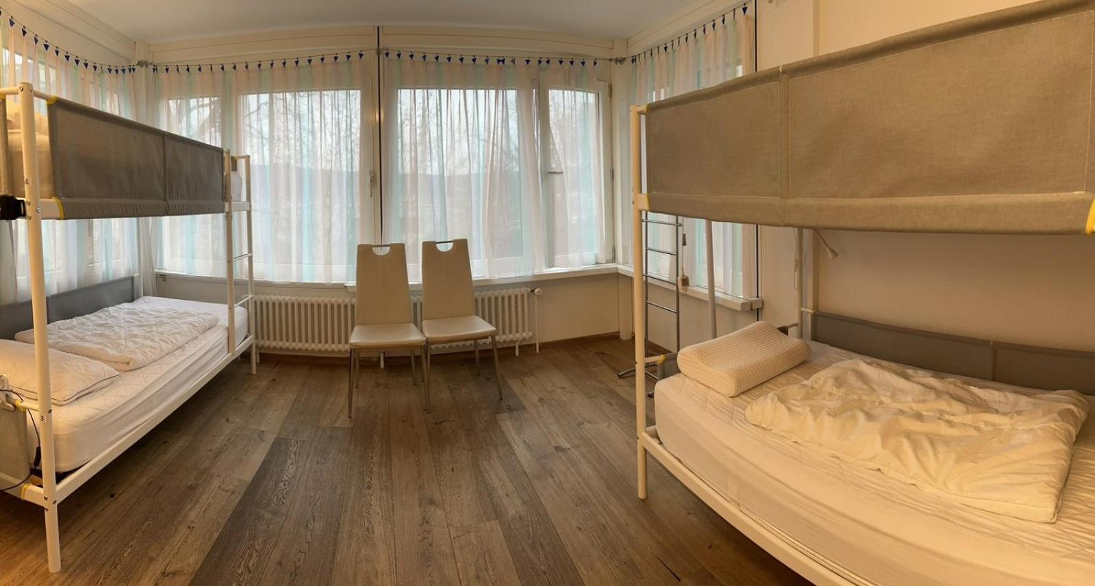 Viktoria Budget Hostel Цюрих Экстерьер фото